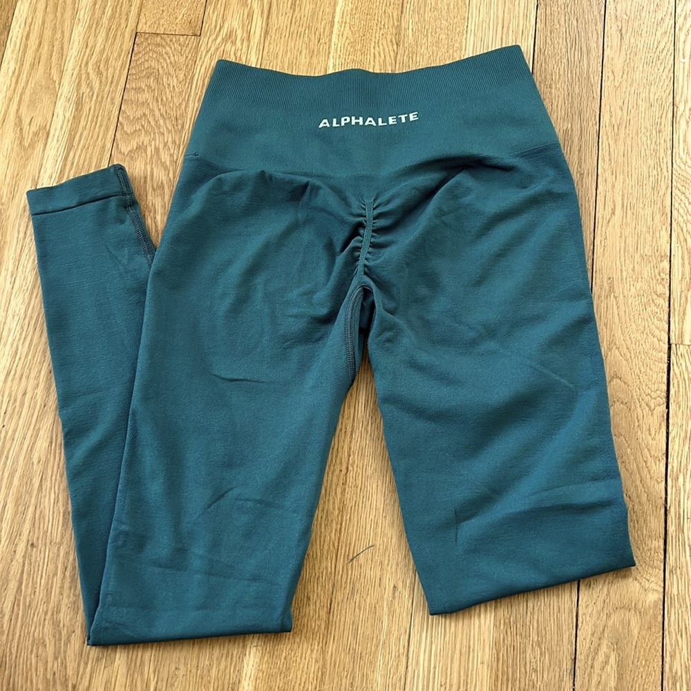 Alphalete amplify leggings